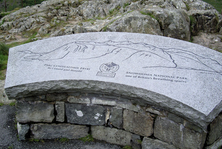 Visitor information at the Nant Gwynant viewpoint