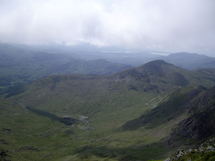 Yr Aran (747m) and Cardigan Bay on the right horizon