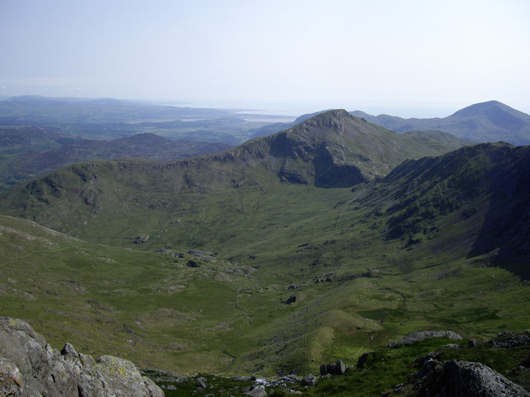 Cwm Tregalan and Yr Aran (747m)