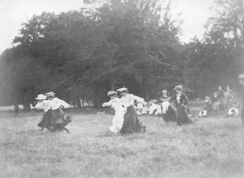 The Strawberry Drive: Ladies' Egg and Spoon Race
