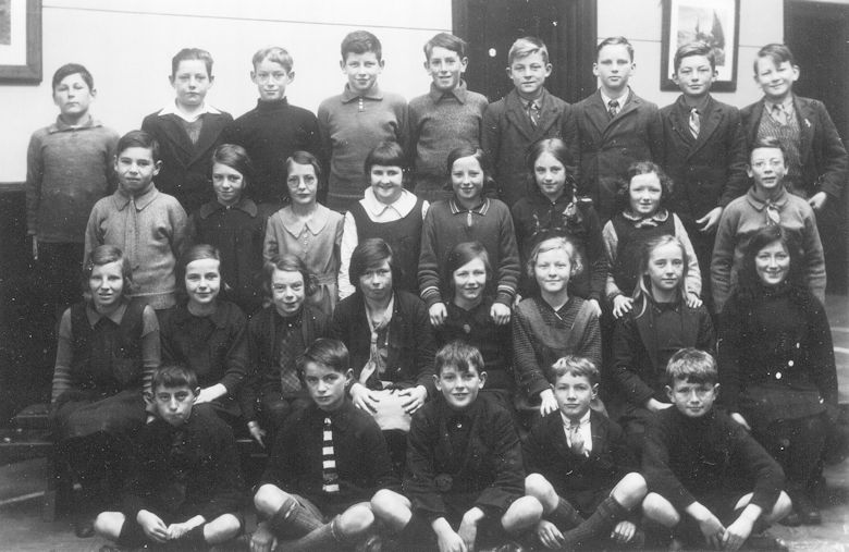 Portknockie School Photograph c1931/32 Portknockie School Photograph c1931/32