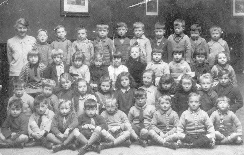 Portknockie School Photograph c1926 Portknockie School Photograph c1926