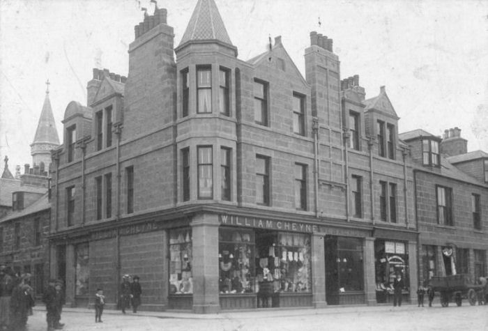 William Cheyne Drapery Shop, 32 Broad Street William Cheyne Drapery Shop, 32 Broad Street