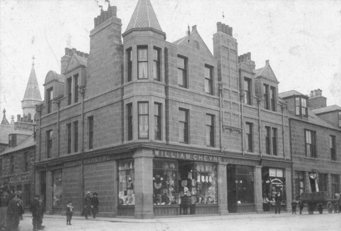 William Cheyne Drapery Shop, 32 Broad Street