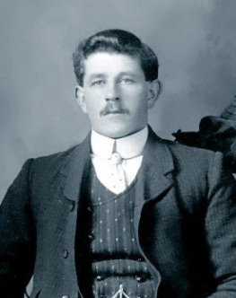 Frederick Charles Malcolm Bain
(1889-1944)
(Photograph kindly provided by
Jan L. Fisher of Alberta, Canada)