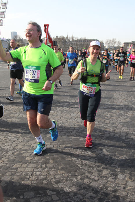 In the Place de la Concorde, 1k